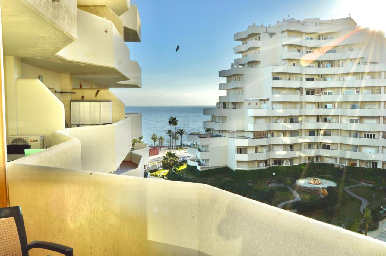 Estudio Benalbeach Primera Linea De Playa Benalmadena Exterior photo