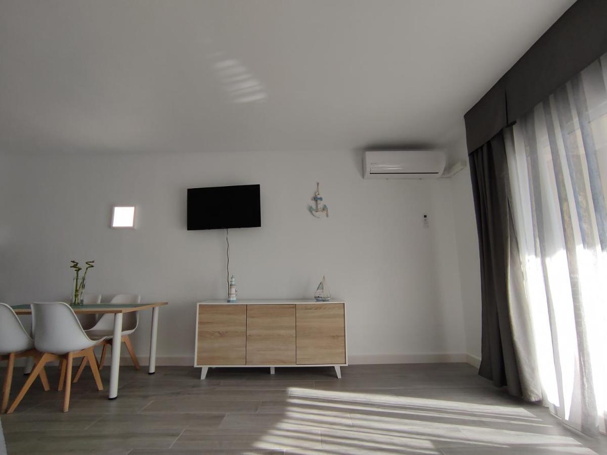 Estudio Benalbeach Primera Linea De Playa Benalmadena Exterior photo